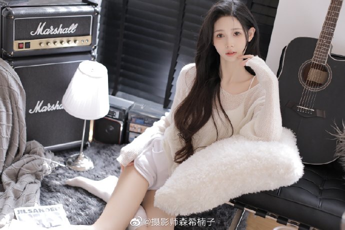 小妇人 封面