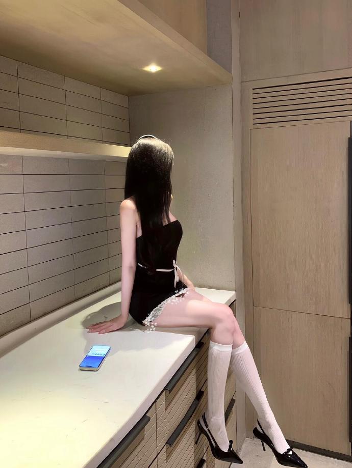 安多 封面